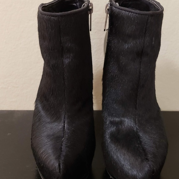 Like New Circus by Sam Edelman High Heel Faux Fur Booties size 5.5 - Picture 1 of 6